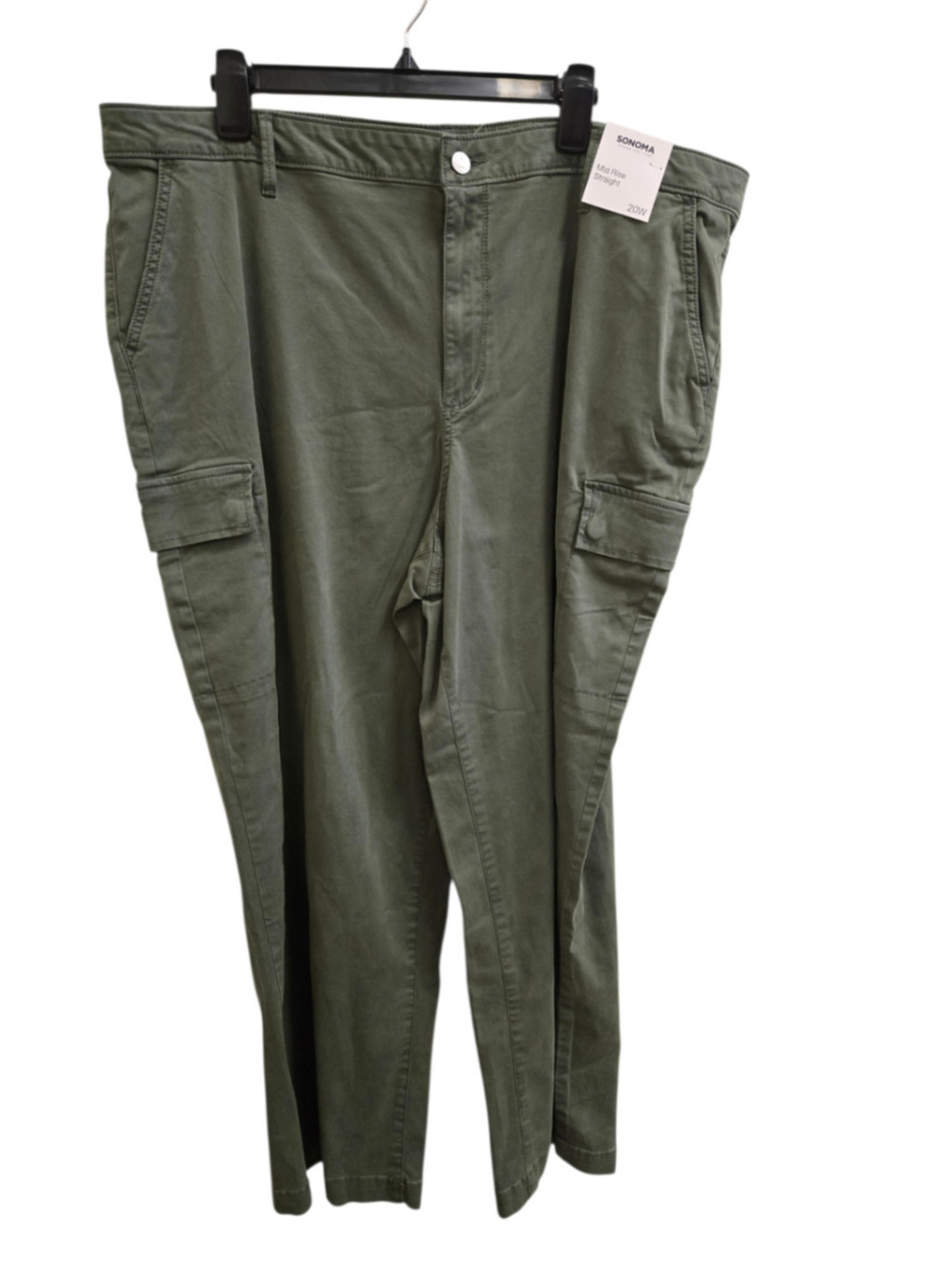 NWT 20W green Sonoma pants